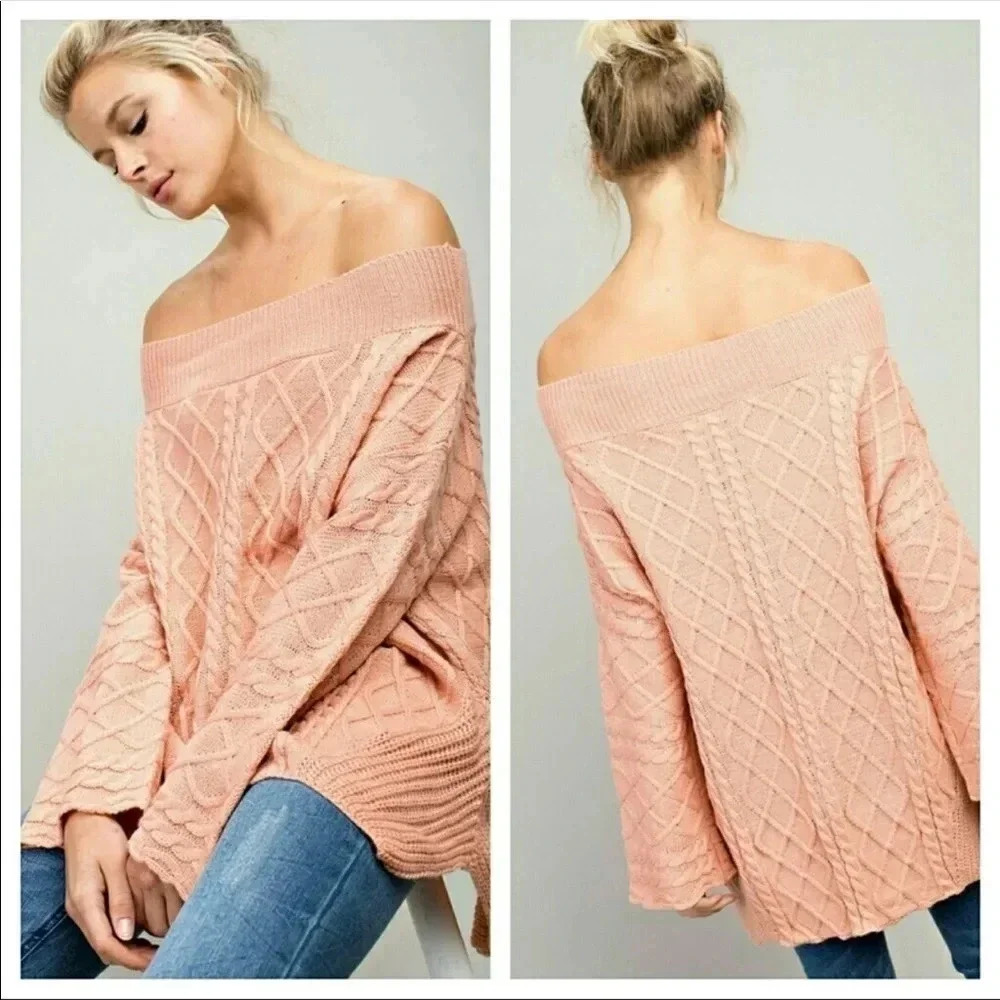 Cable Knit Off-the-shoulders Sweater​​​​